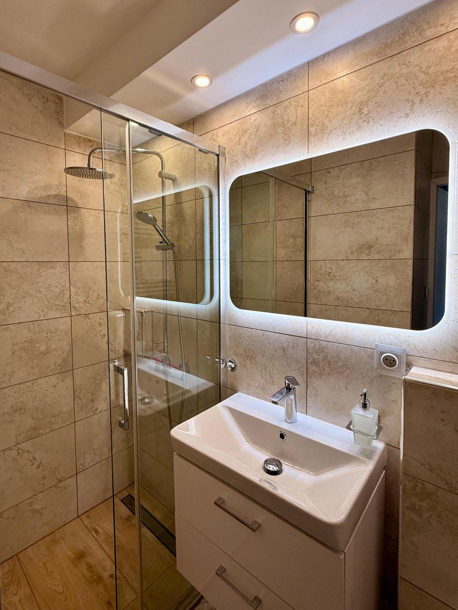Apartamenty Izerskie Gorska 8 - Blisko Park I Dom Zdrojowy Oraz Wyjscie Na Sky Walk Swieradow-Zdroj Exterior photo